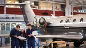 Aircraft-Engineer-Average-Salary