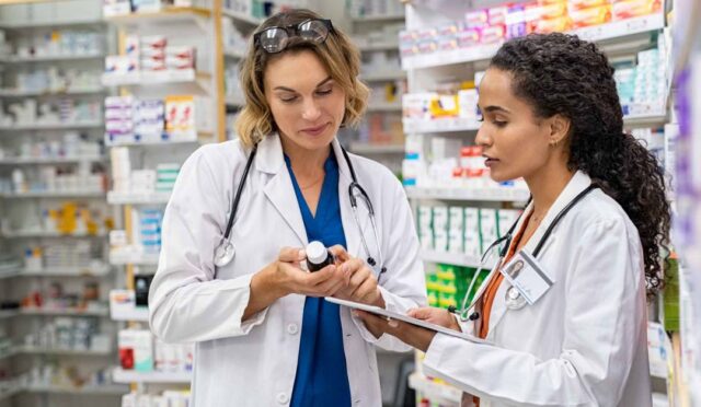 Average-Pharmacist-Salaries