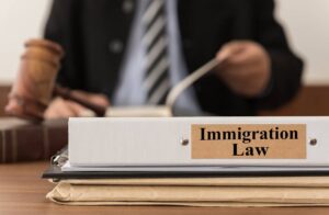 Immigration-Lawyer-Salaries