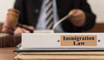 Immigration-Lawyer-Salaries