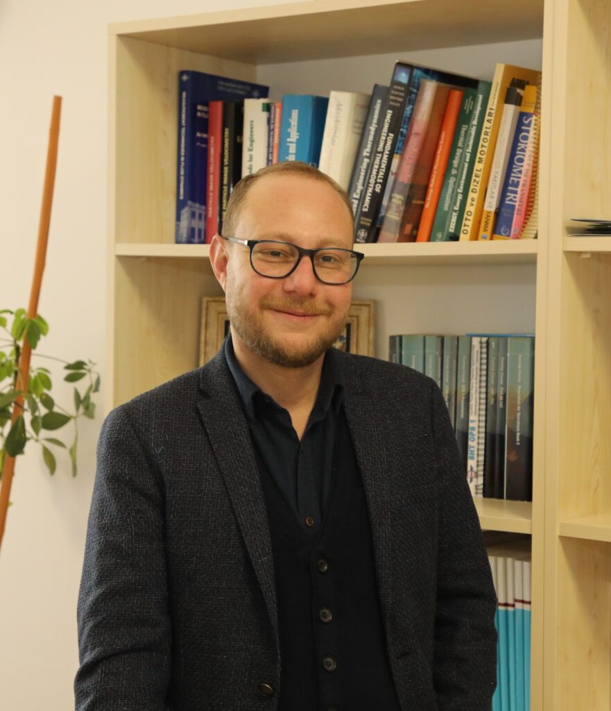 Explore Prof. Dr. Yasin Şöhret’s research on aircraft propulsion, energy efficiency, thermodynamics and the future of sustainable flight.